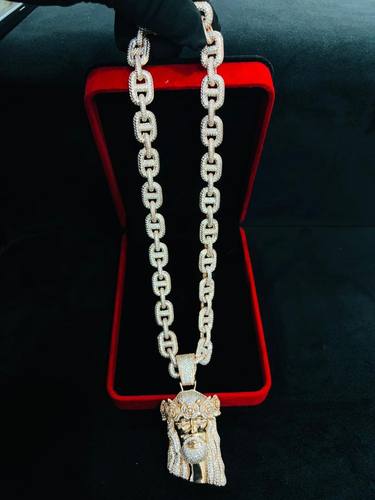 Look Good Xclusive curated pieces